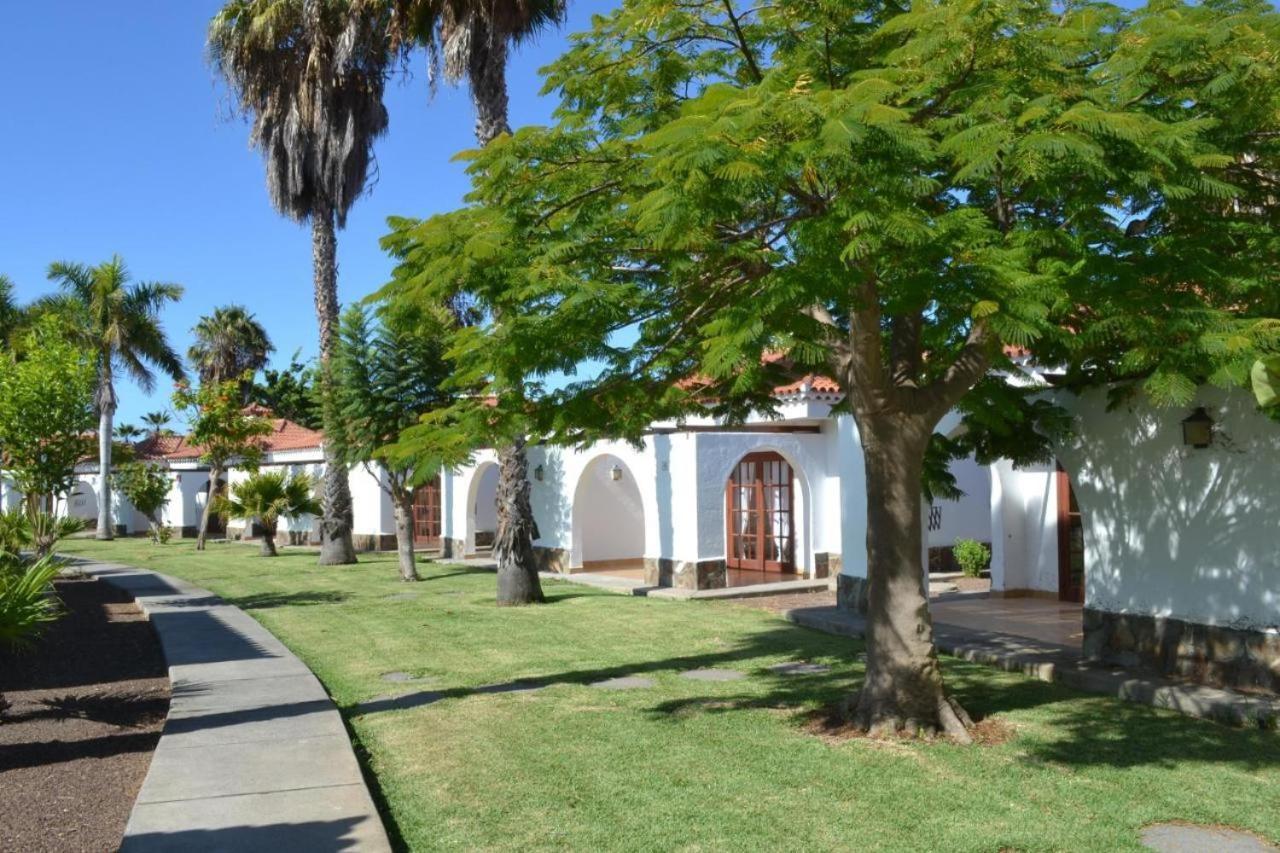 Parque Golf Bungalow ซานบาร์โตโลเม ภายนอก รูปภาพ